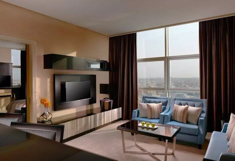 سوئیت کلاب, Millennium Hotel & Convention Centre Kuwait