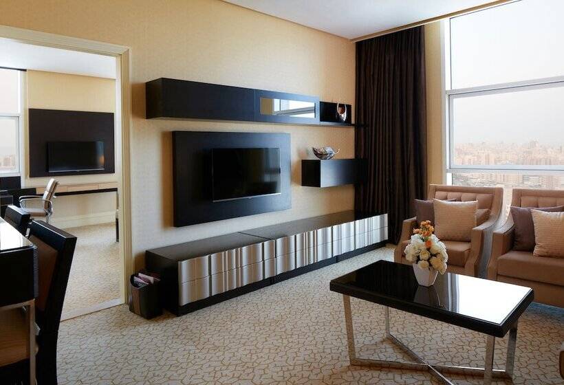 سوئیت کلاب, Millennium Hotel & Convention Centre Kuwait