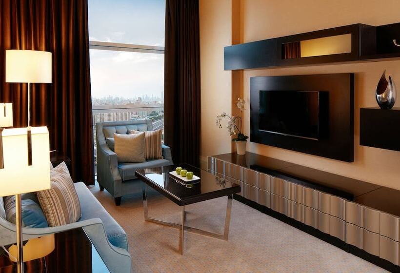 سوئیت کلاب, Millennium Hotel & Convention Centre Kuwait