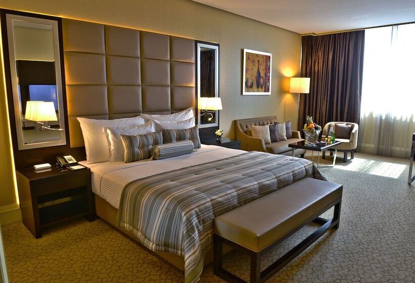 اتاق کلاب, Millennium Hotel & Convention Centre Kuwait