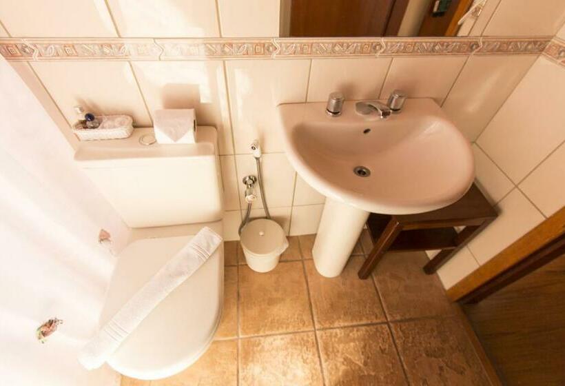 חדר סטנדרט לארבעה, Pousada Benevento