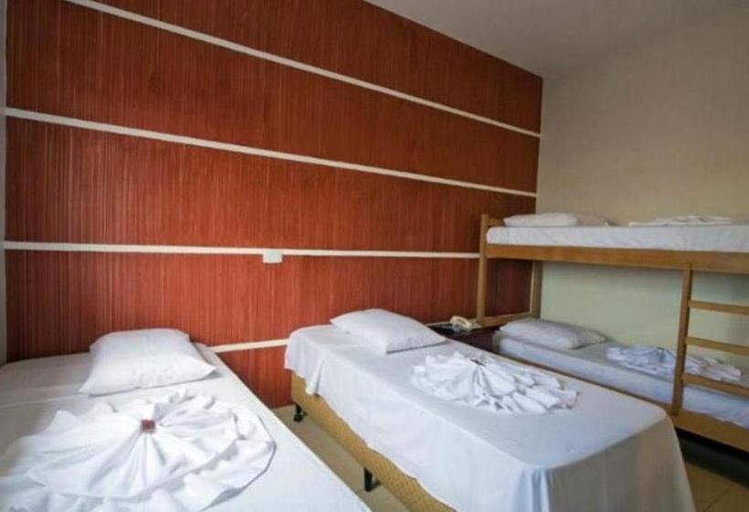 标准三人间, Pousada Calliandra