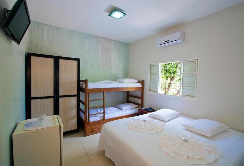 四人标准间, Pousada Calliandra