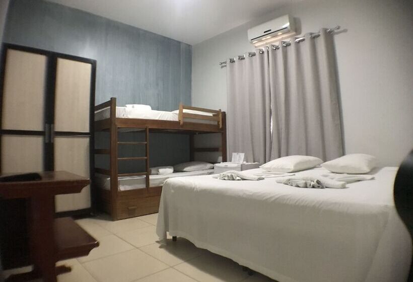 四人标准间, Pousada Calliandra