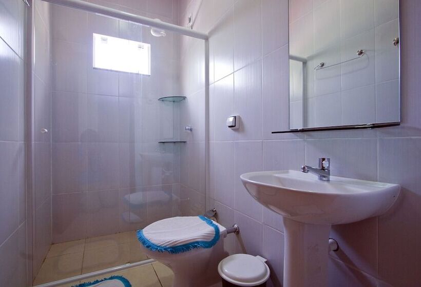 四人标准间, Pousada Calliandra