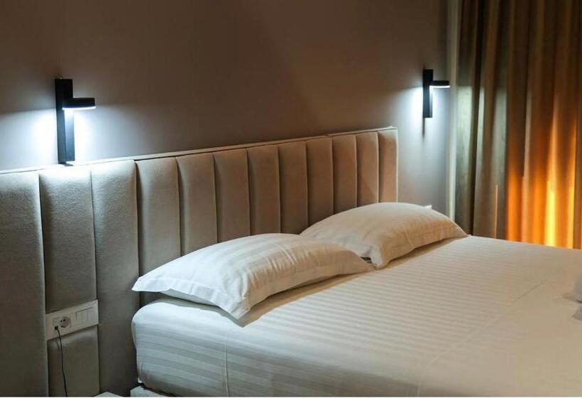 디럭스 룸, President