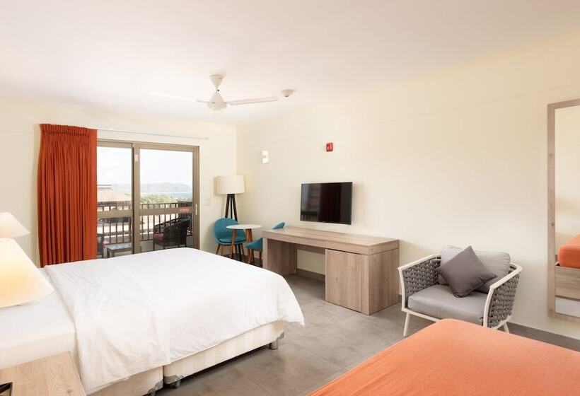 اتاق استاندارد با چشم‌انداز دریا, Royal Decameron Punta Sal   All Inclusive