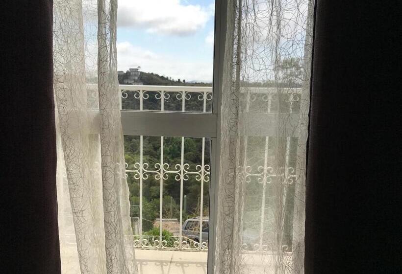 اتاق استاندارد سه تخته با بالکن, Pousada Bosque Das Araucárias