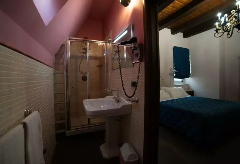 اتاق استاندارد, Villa Dorata