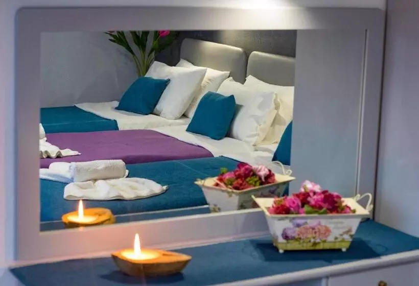 استودیوی سوپریور, Kahlua Hotel Apartments