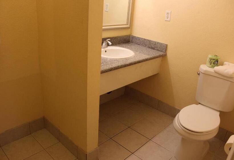 اتاق استاندارد با 2 تخت دوبل, Budget Inn Redwood City