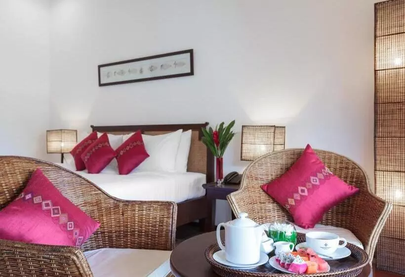 景色の見えるデラックスルーム, Riverside Boutique Resort, Vang Vieng