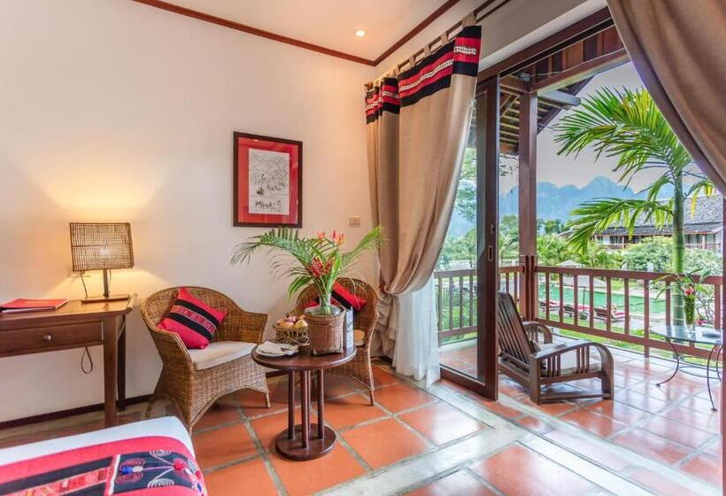 带山景的复式房间, Riverside Boutique Resort, Vang Vieng
