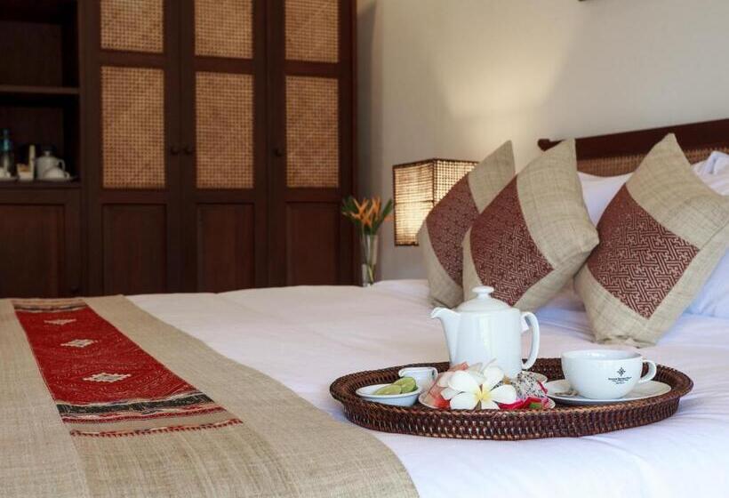 Люкс, Riverside Boutique Resort, Vang Vieng