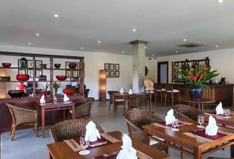 スタンダードルーム, Riverside Boutique Resort, Vang Vieng