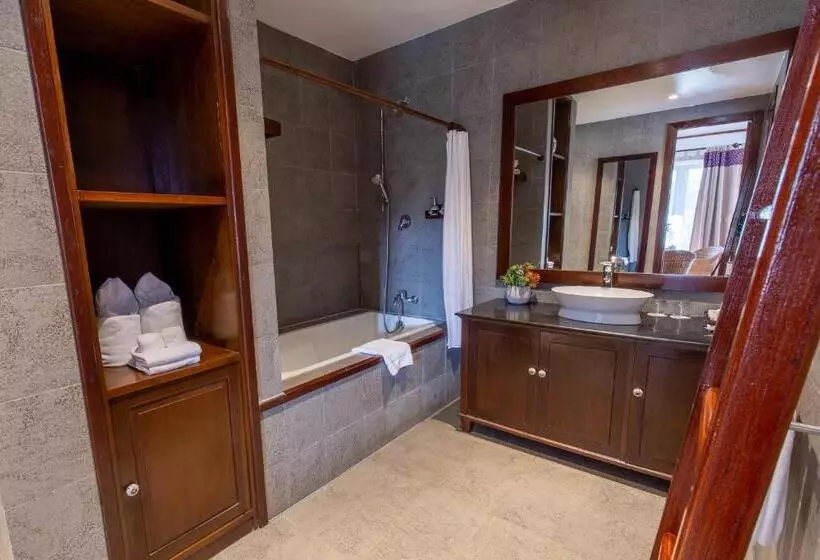 スイート, Riverside Boutique Resort, Vang Vieng