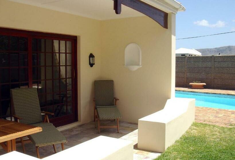 اتاق لوکس, Milkwood Lodge