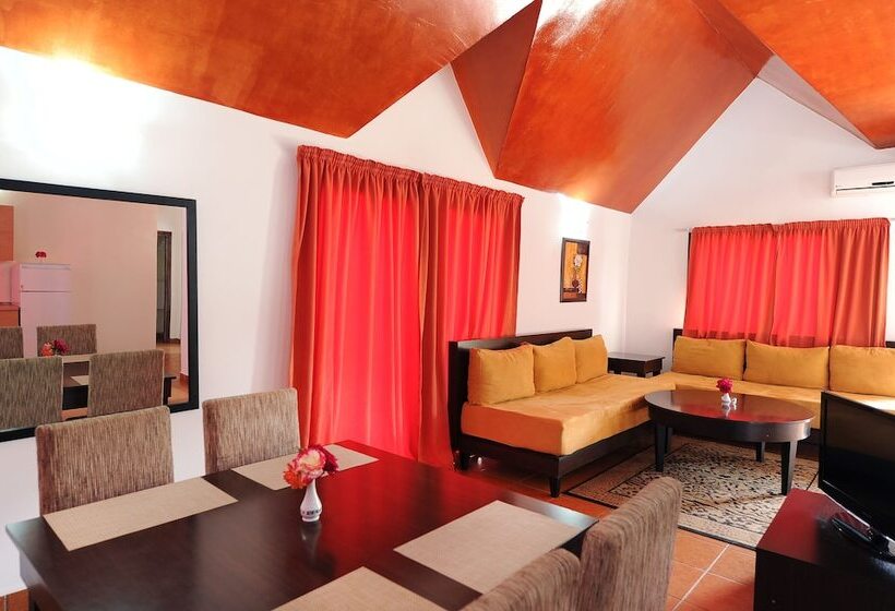کلبه ییلاقی, Farah Inn Ifrane