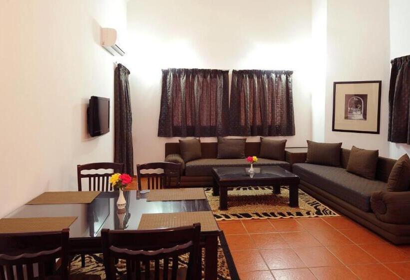 کلبه ییلاقی, Farah Inn Ifrane