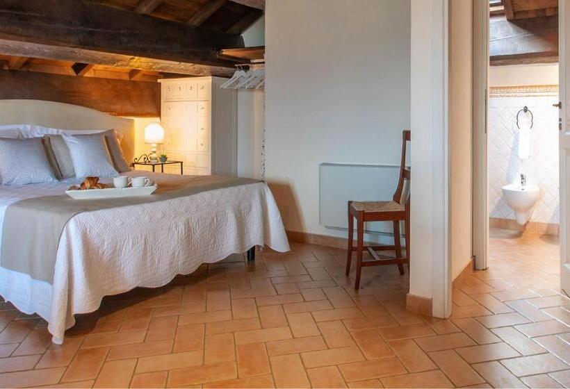 Апартаменты 1 Спальня с Террасой, Antica Residenza Montereano