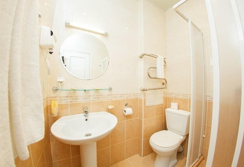 اتاق سوپریور, Arli