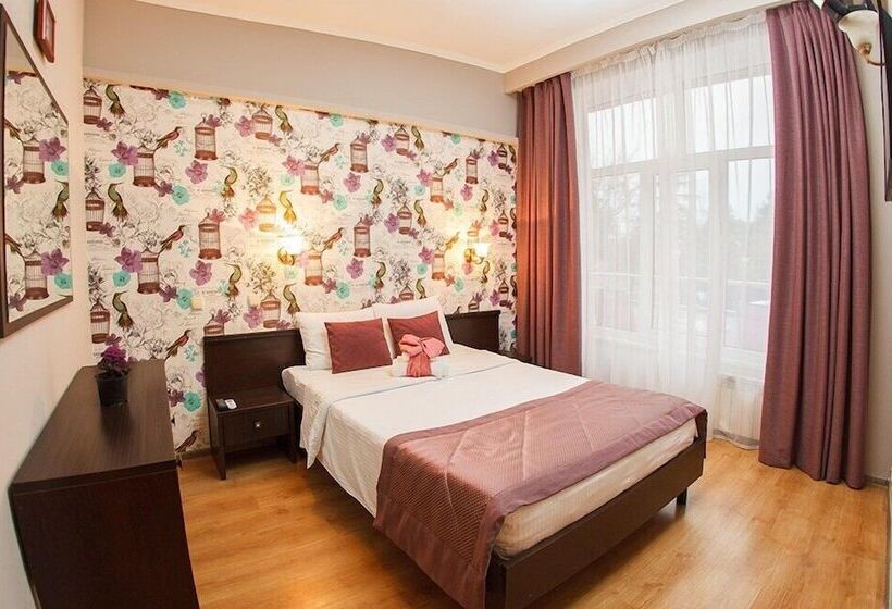 اتاق سوپریور, Arli