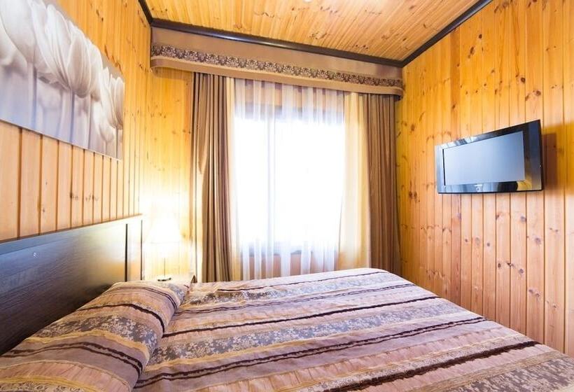 اتاق خانوادگی, Arli