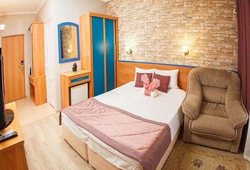 اتاق استاندارد با چشم‌انداز دریا, Arli