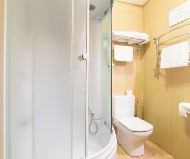 اتاق استاندارد, Arli