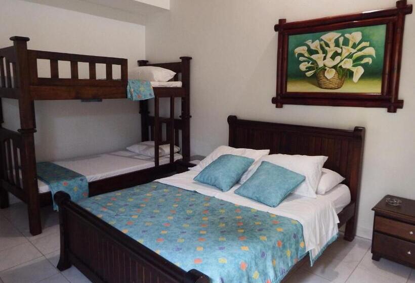 이코노이 4인룸, Campestre Villa Yudy