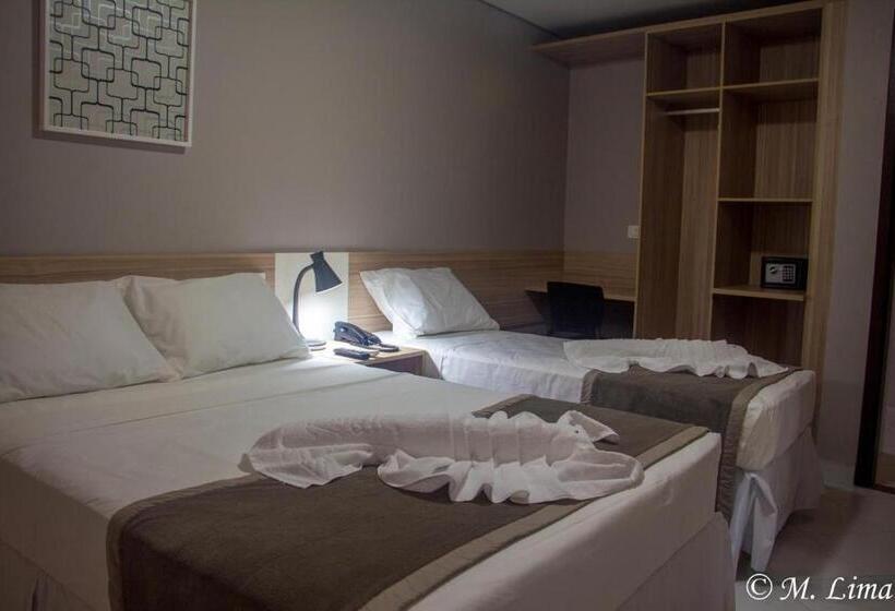 اتاق استاندارد سه نفره, Enseada Aeroporto