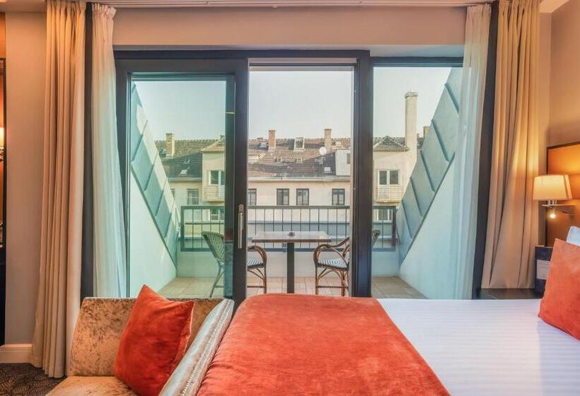 غرفة ديلوكس مزودة بشرفة, Eurostars Danube Budapest