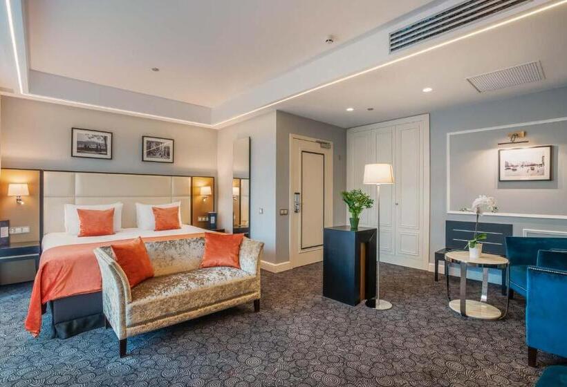 غرفة ديلوكس مزودة بشرفة, Eurostars Danube Budapest