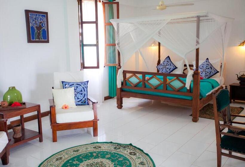 غرفة قياسية سرير كينج, Flame Tree Cottages