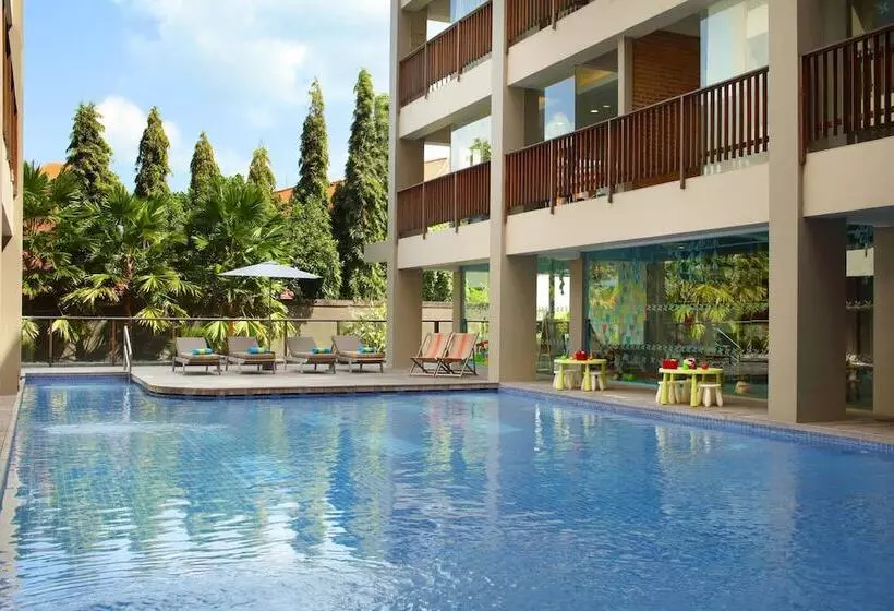 ダブルベッドスタンダードルーム, Four Points By Sheraton Bali, Kuta