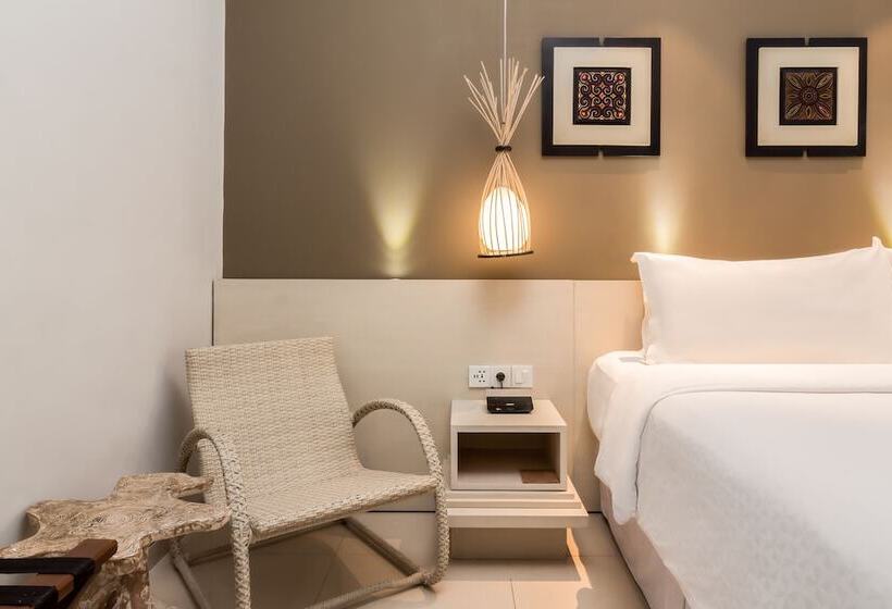 חדר סטנדרט מיטה זוגית, Four Points By Sheraton Bali, Kuta