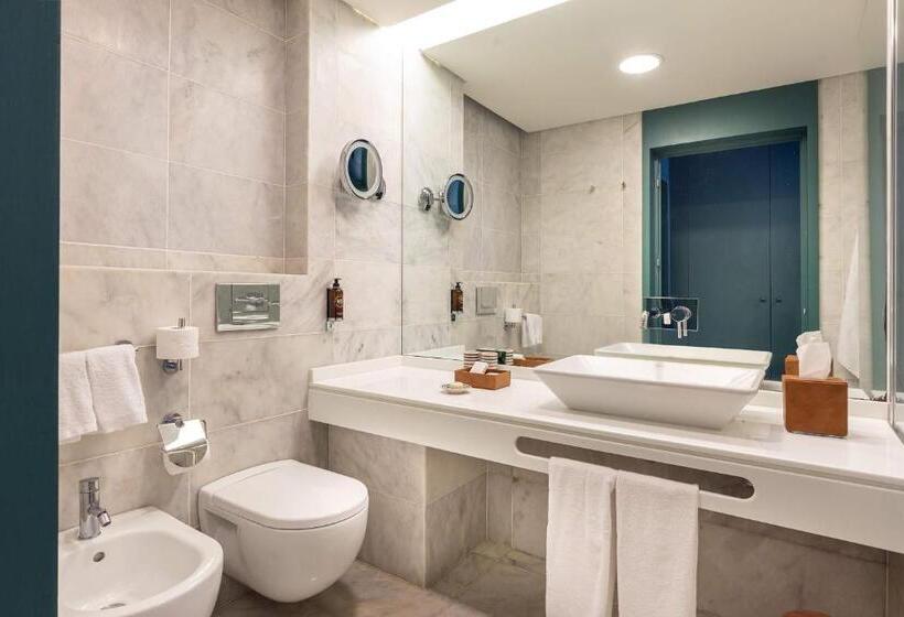 Люкс, Octant Furnas