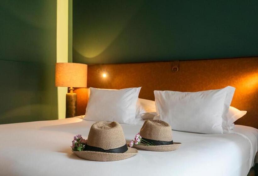 Номер Стандарт с Террасой, Octant Furnas