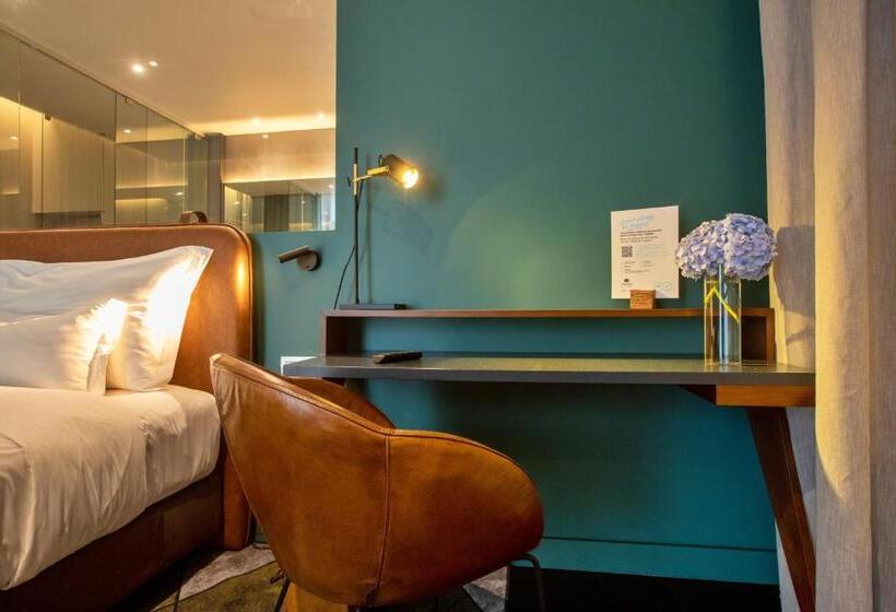 Номер Премиум, Octant Furnas