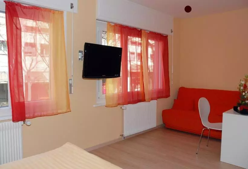 3-Bett-Standardzimmer, Hôtel Elite