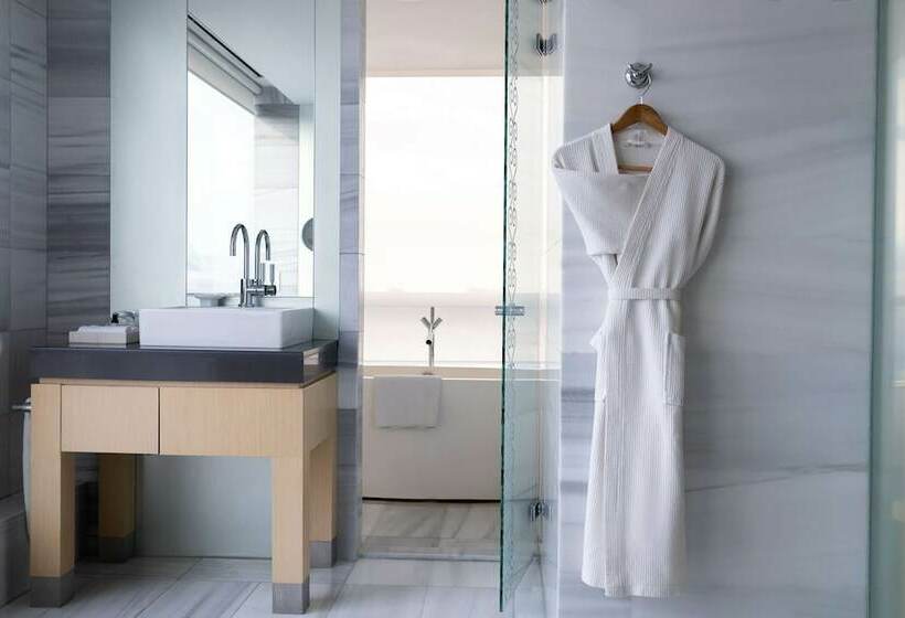 سوییت اجرایی, Hyatt Regency Dushanbe