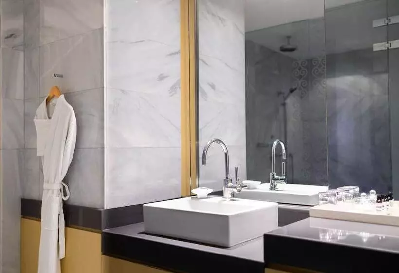اتاق کلاب, Hyatt Regency Dushanbe