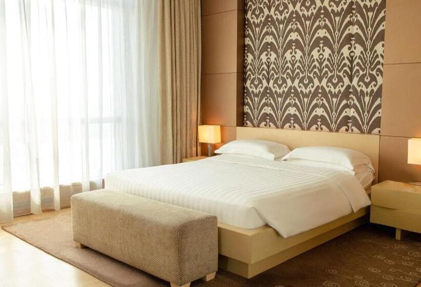 سوئیت با تخت بزرگ, Hyatt Regency Dushanbe