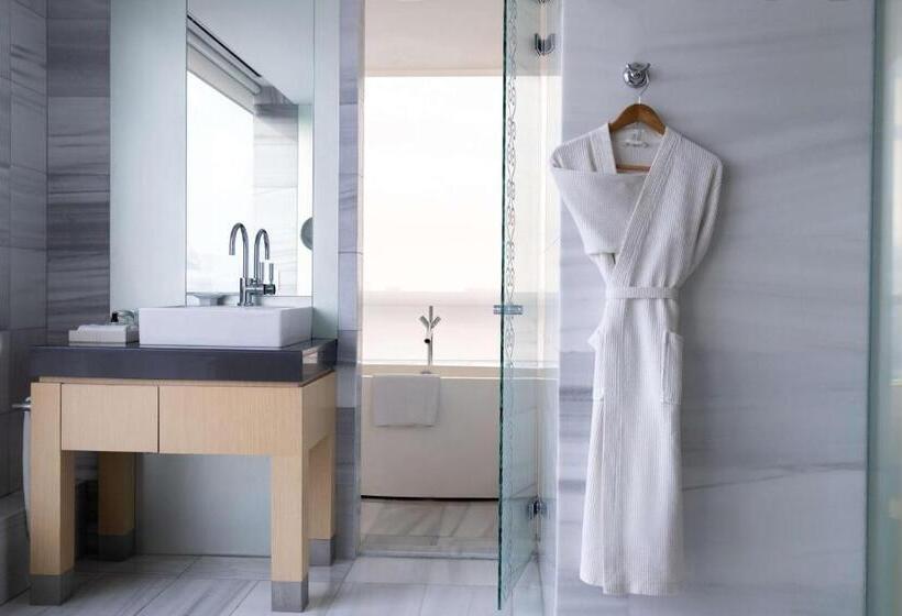 سوییت اجرایی, Hyatt Regency Dushanbe