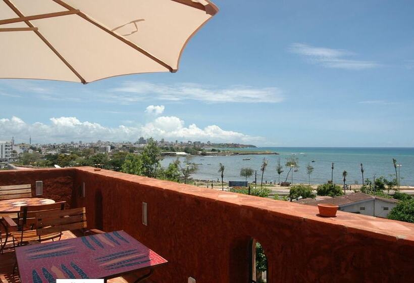 اتاق سوپریور, Le Djoloff