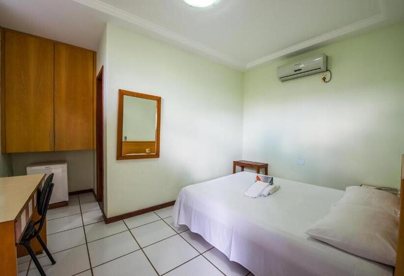 수피리어 룸, Metropolitano