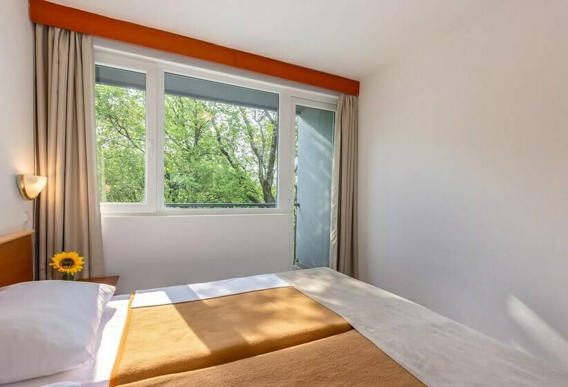 Номер Economy, Holiday Resort Kačjak