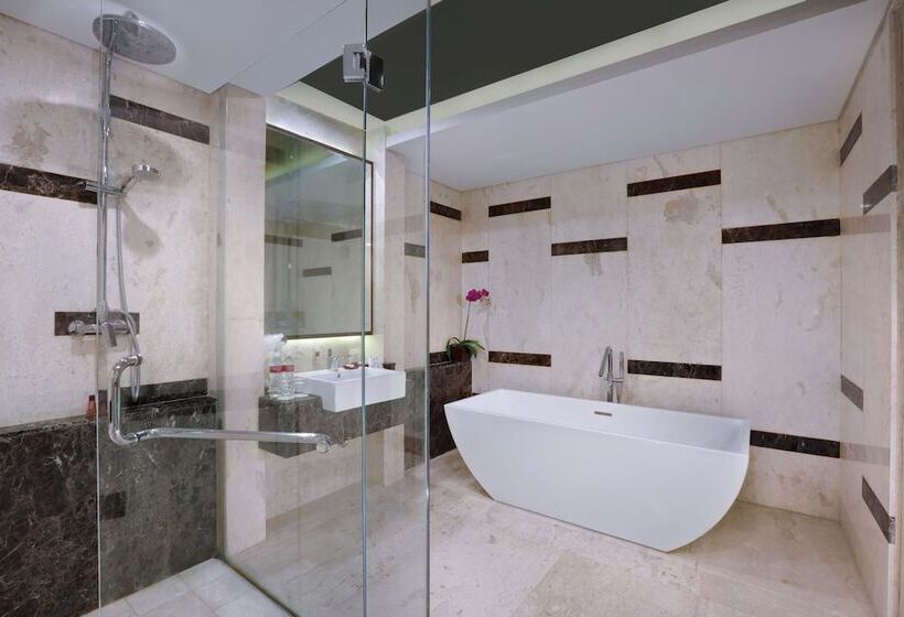 Family Suite, Quest San Denpasar By Aston