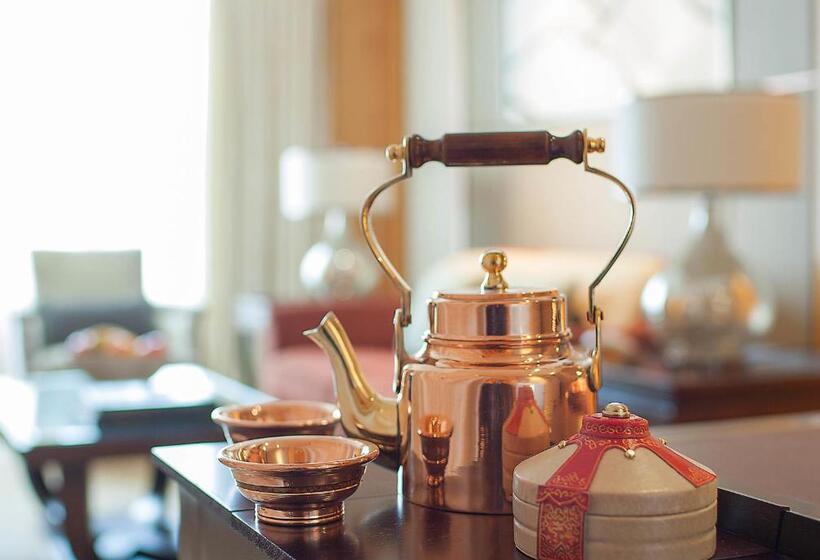 اتاق لوکس با تخت بزرگ, Shangrila Ulaanbaatar