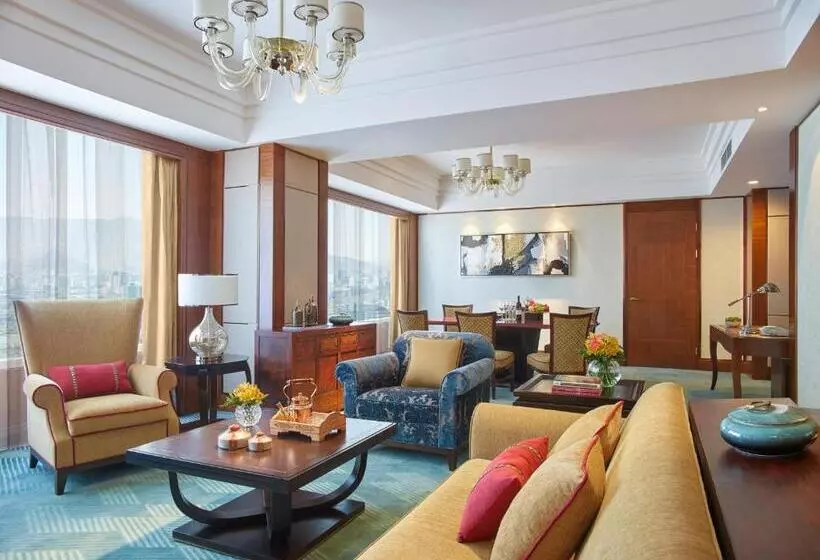 سوییت جونیور, Shangrila Ulaanbaatar